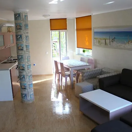 Sun Village Crib Slăntjev Brjag